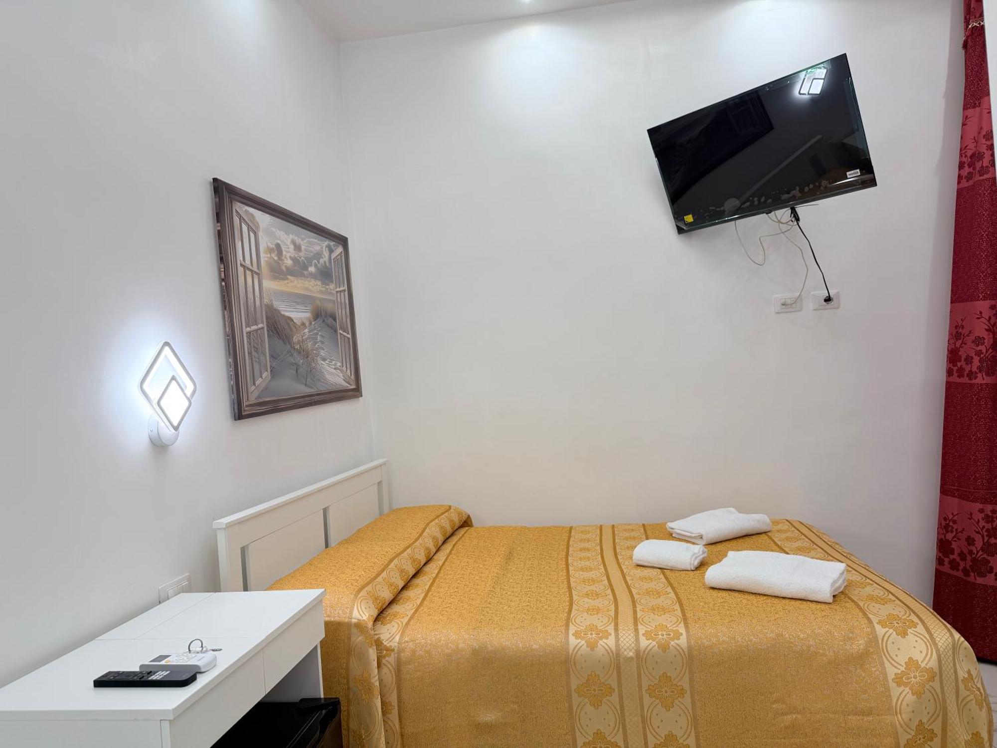 Hotel Eurorooms — Photos 1
